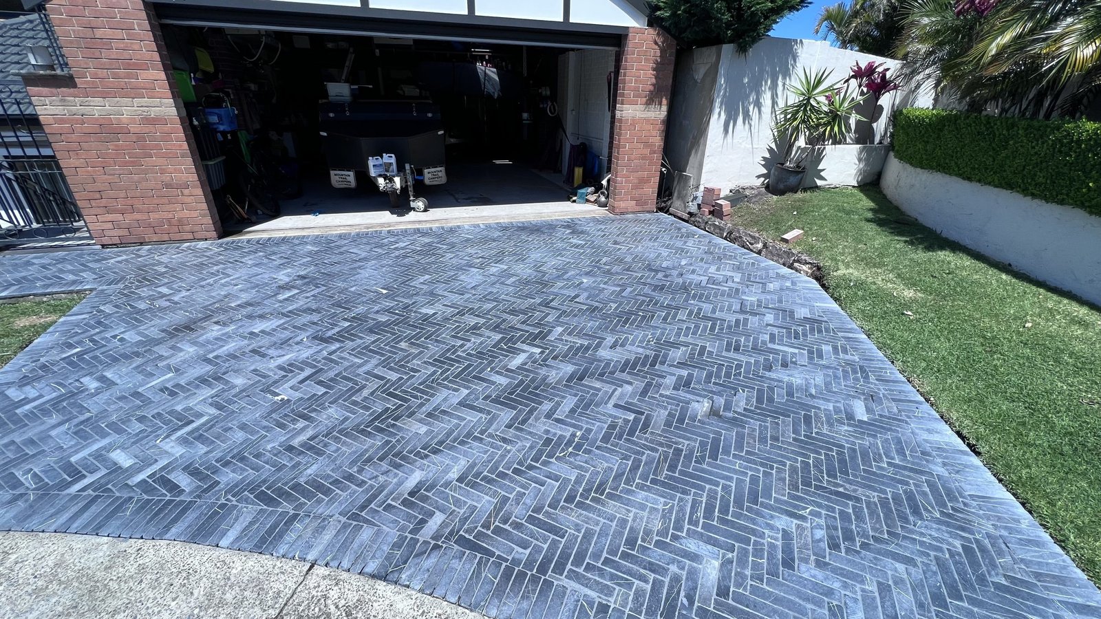 Your Guide to Choosing the Right Local Concrete Contractors